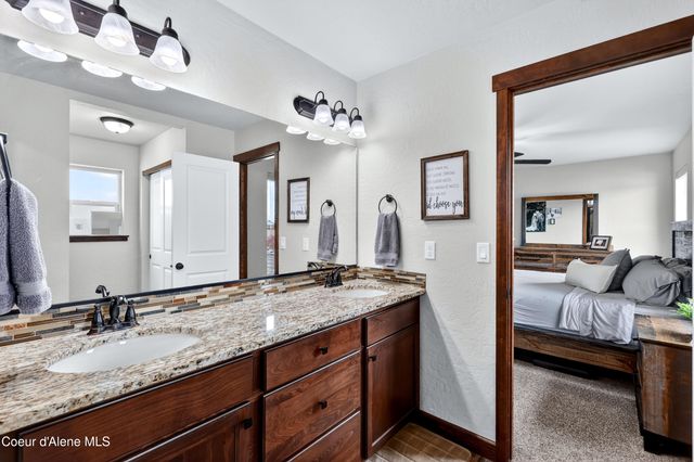 6607 N Idlewood DR, Coeur D'alene, ID 83815