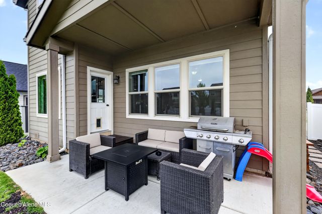 6607 N Idlewood DR, Coeur D'alene, ID 83815