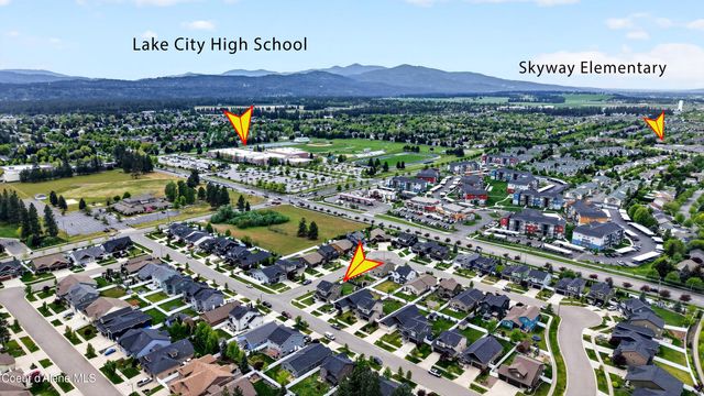 6607 N Idlewood DR, Coeur D'alene, ID 83815