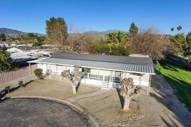 1400 E Menlo 49, Hemet, CA 92544