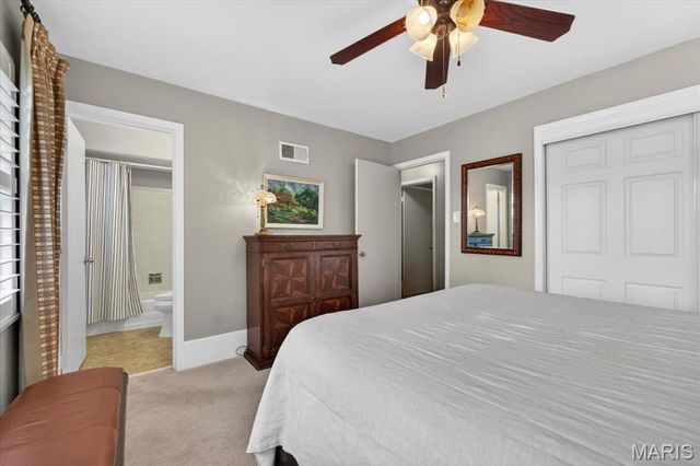 1300 S Warson Road, St Louis, MO 63124