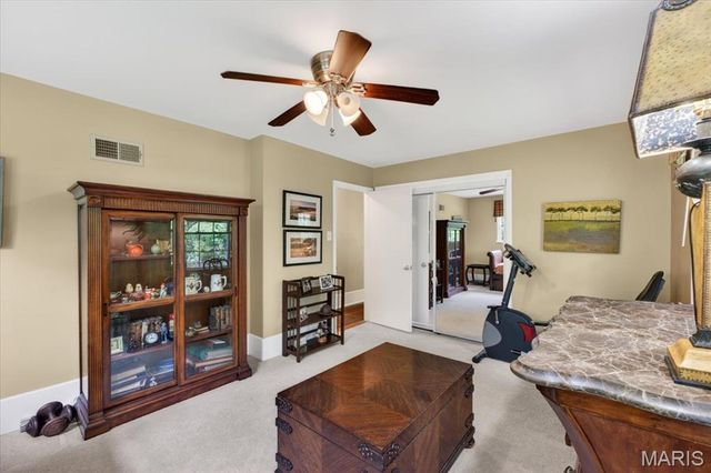 1300 S Warson Road, St Louis, MO 63124
