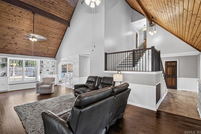 1110 Oak Acres, Bryant, AR 72019