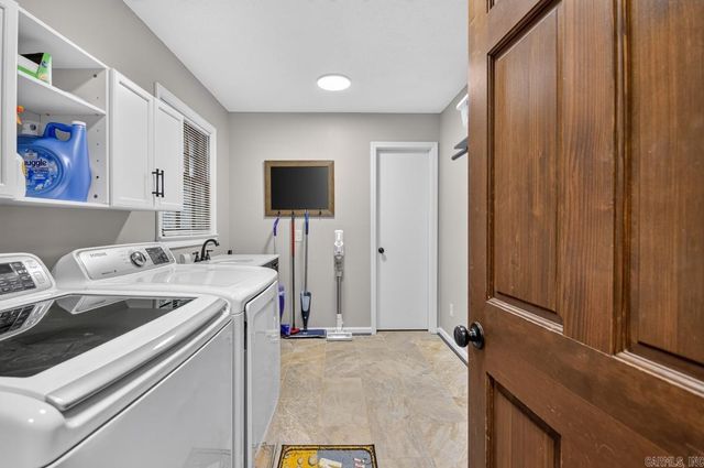 1110 Oak Acres, Bryant, AR 72019