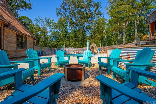 1110 Oak Acres, Bryant, AR 72019