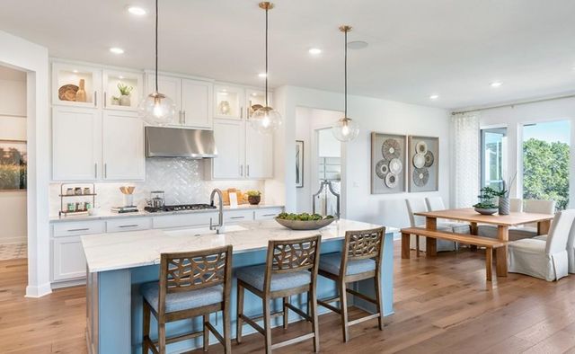 2429 Sondrio Bend LN, Leander, TX 78641