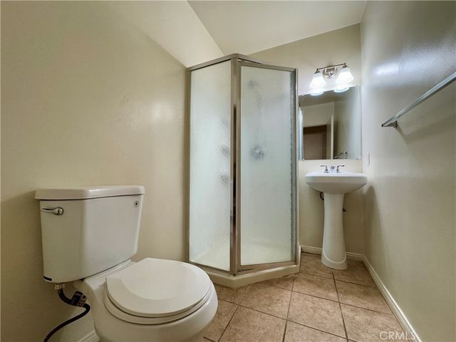 157 Esperanza Avenue D, Sierra Madre, CA 91024