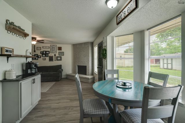211 DIRKS DRIVE, Wichita Falls, TX 76302