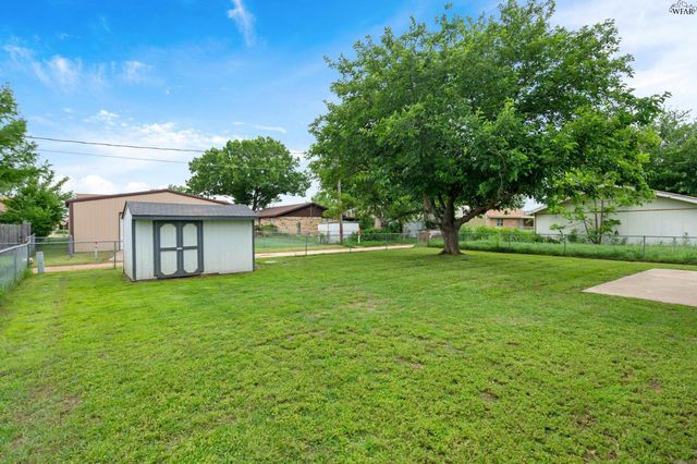 211 DIRKS DRIVE, Wichita Falls, TX 76302