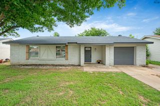 211 DIRKS DRIVE, Wichita Falls, TX 76302