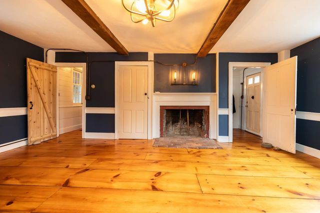 395 Ashby Road, New Ipswich, NH 03071