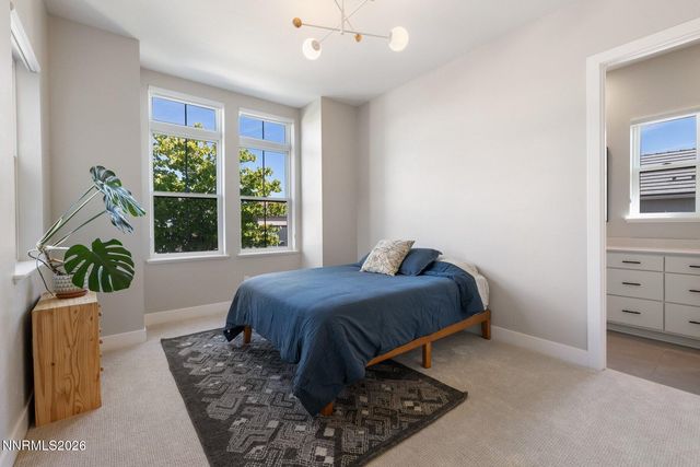 954 Solarium Drive, Reno, NV 89511