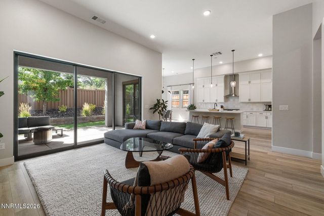 954 Solarium Drive, Reno, NV 89511