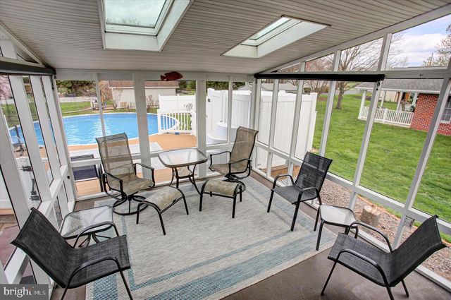 160 EAST SIDE DR, Greencastle, PA 17225