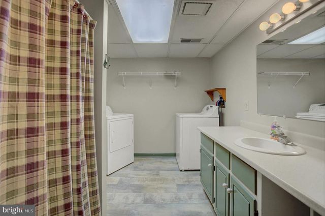 160 EAST SIDE DR, Greencastle, PA 17225