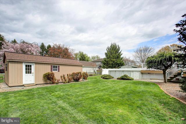 160 EAST SIDE DR, Greencastle, PA 17225