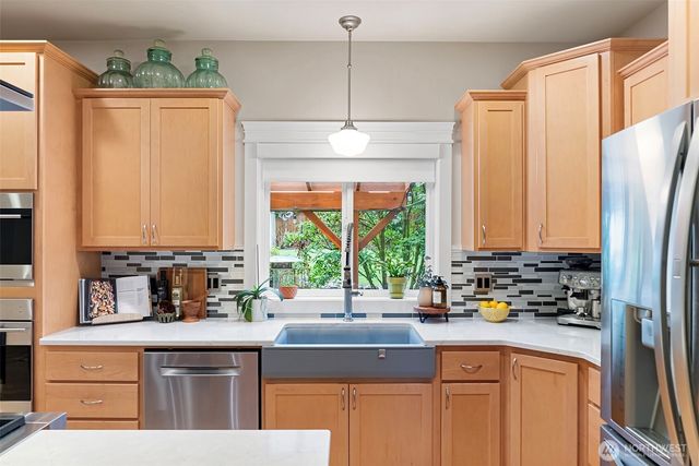 15210 19th Avenue Ct NW, Gig Harbor, WA 98332