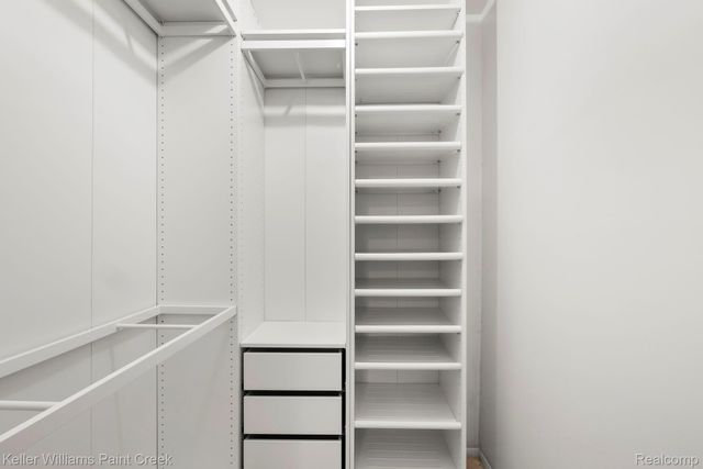 1811 Henbert Road, West Bloomfield Charter Township, MI 48324