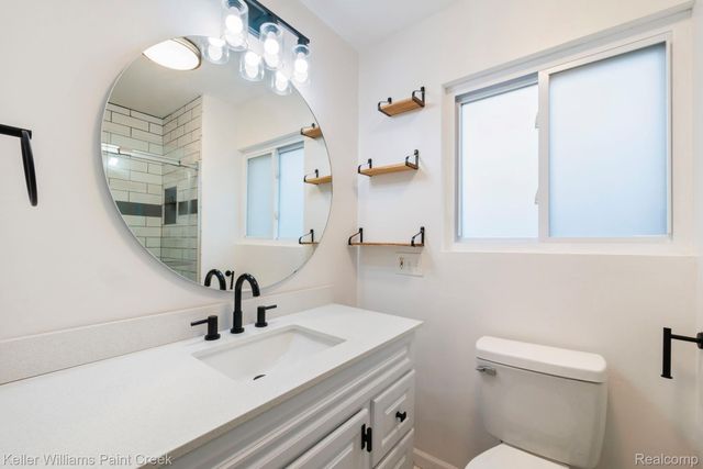 1811 Henbert Road, West Bloomfield Charter Township, MI 48324