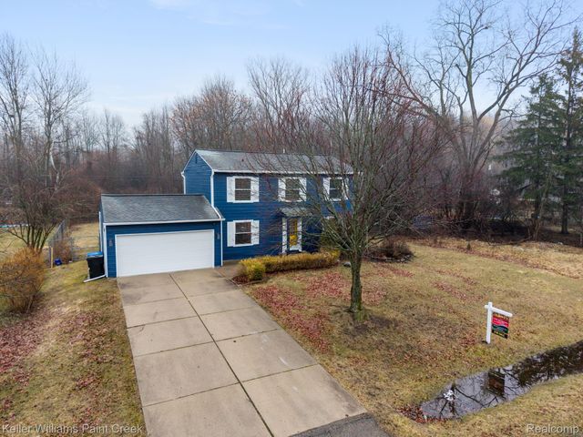 1811 Henbert Road, West Bloomfield Charter Township, MI 48324