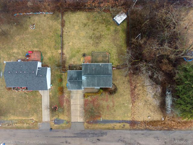 1811 Henbert Road, West Bloomfield Charter Township, MI 48324