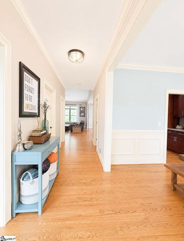 104 Martele Court, Simpsonville, SC 29680