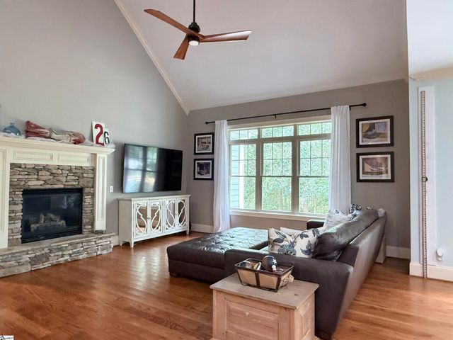 104 Martele Court, Simpsonville, SC 29680
