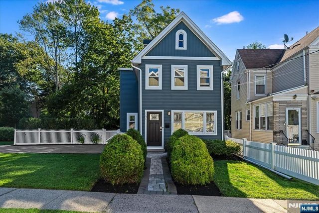 161 Willowdale Avenue, Montclair, NJ 07042
