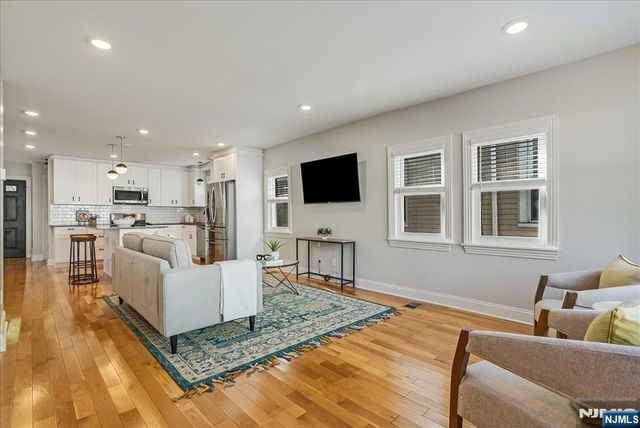 161 Willowdale Avenue, Montclair, NJ 07042