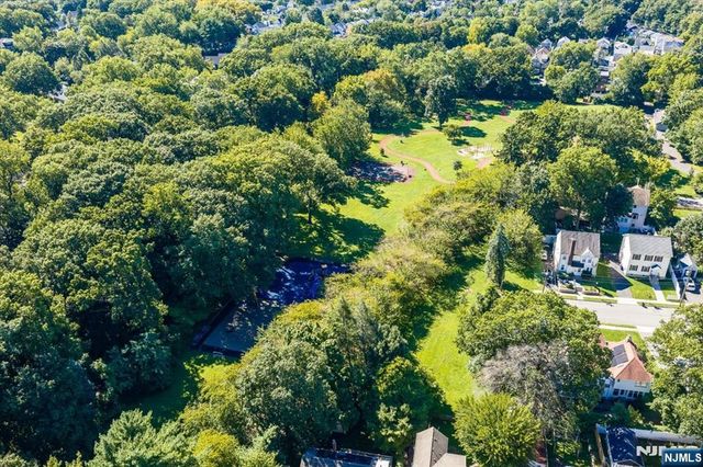 161 Willowdale Avenue, Montclair, NJ 07042