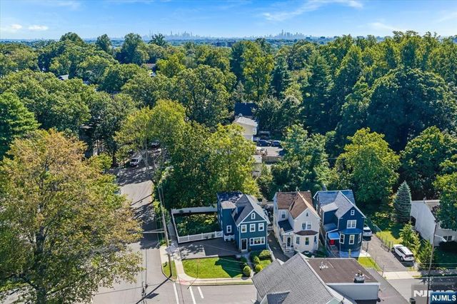 161 Willowdale Avenue, Montclair, NJ 07042