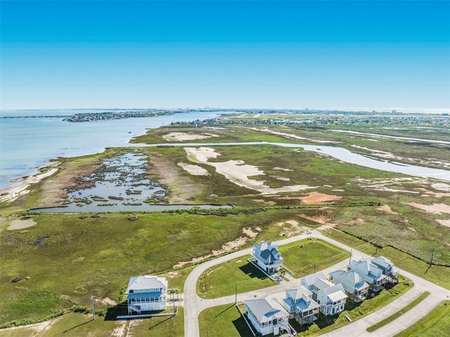 1626 Brown Pelican Bend, Galveston, TX 77554