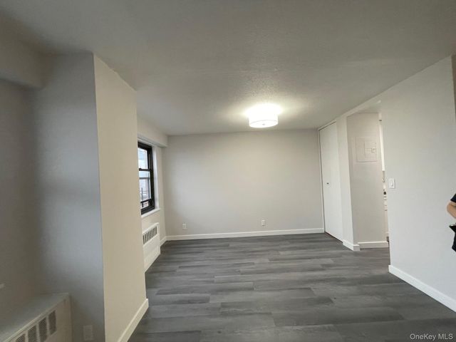 155 Ferris Avenue 11B, White Plains, NY 10603