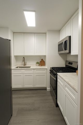 155 Ferris Avenue 11B, White Plains, NY 10603