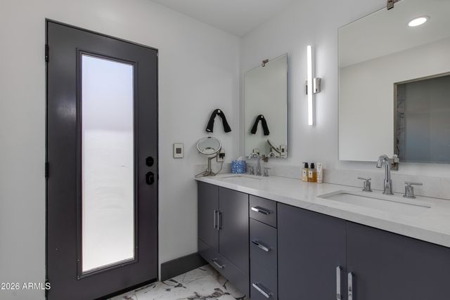 3158 E ROSE Lane, Phoenix, AZ 85016