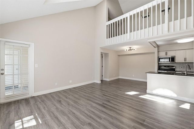 3274 HAVILAND COURT 204, Palm Harbor, FL 34684