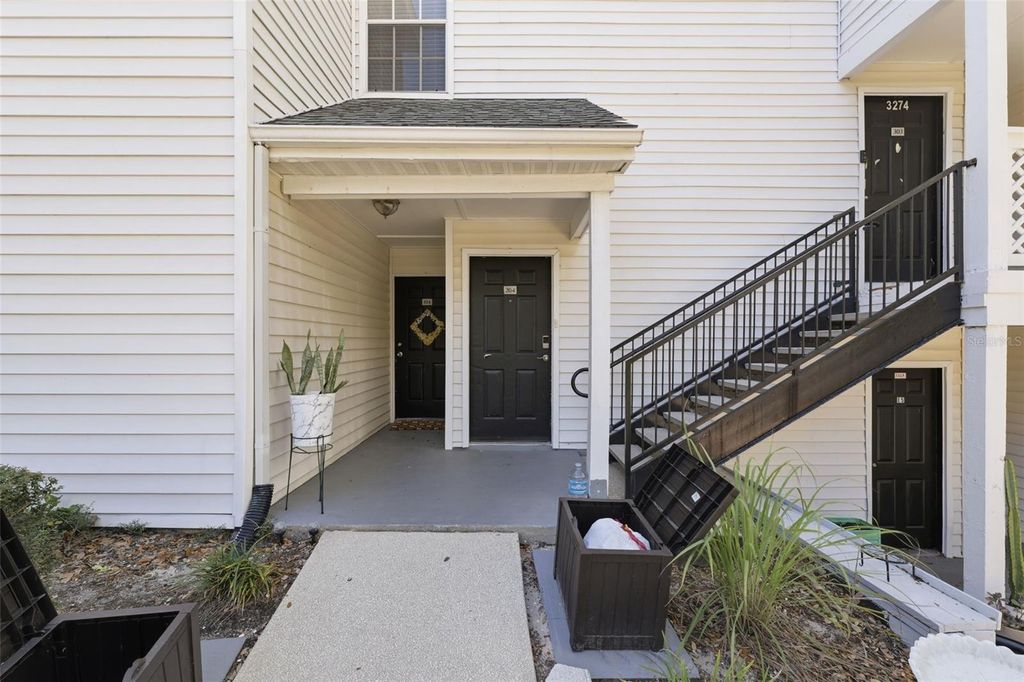 Image 2 of property listing at 3274 HAVILAND COURT 204, Palm Harbor, FL 34684