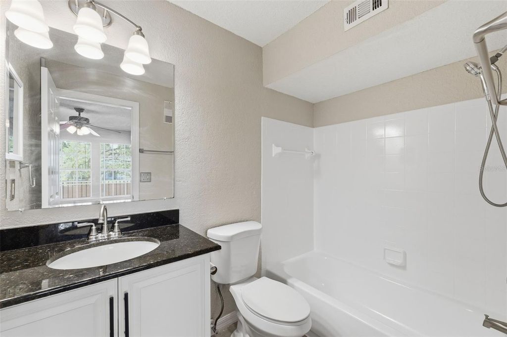 Image 22 of property listing at 3274 HAVILAND COURT 204, Palm Harbor, FL 34684