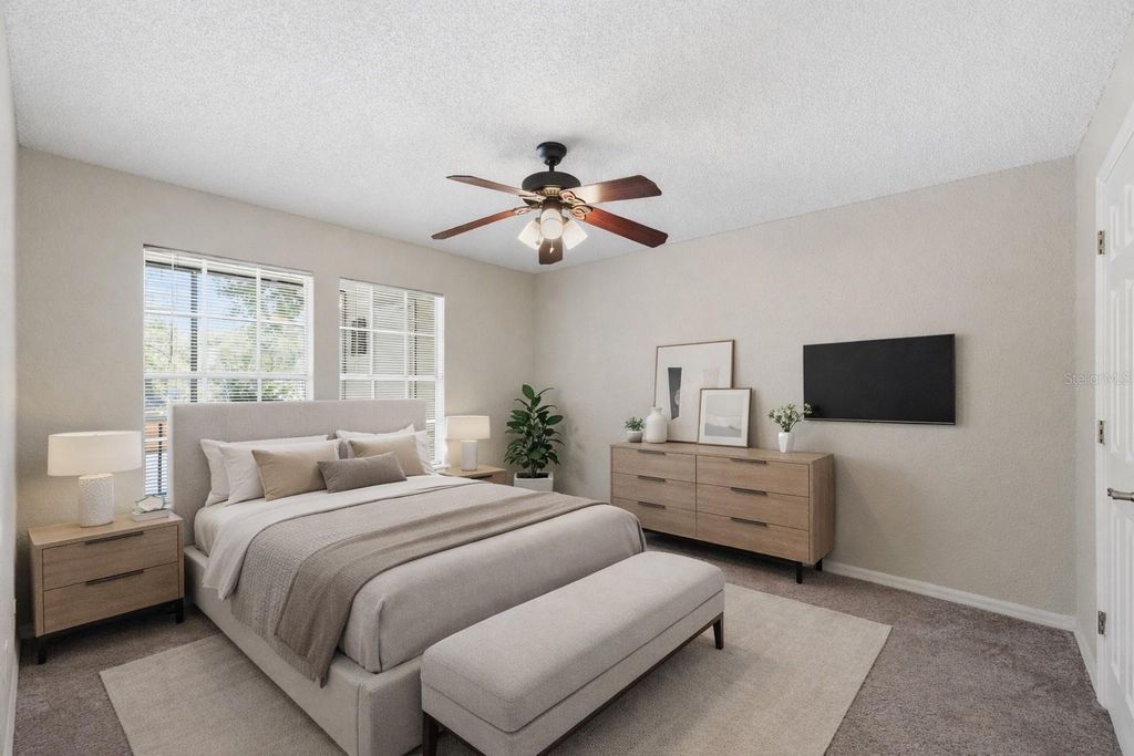 Image 5 of property listing at 3274 HAVILAND COURT 204, Palm Harbor, FL 34684