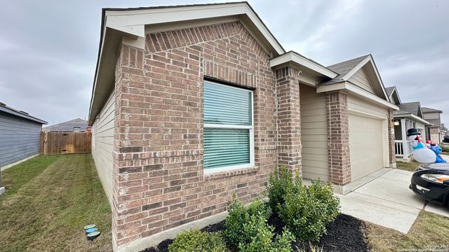 10811 Hernando, Converse, TX 78109