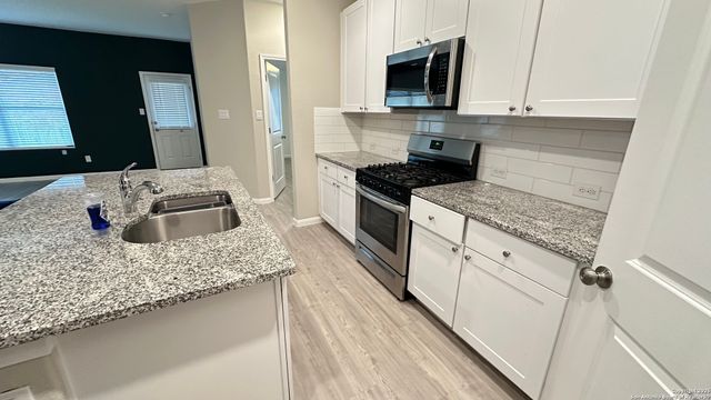 10811 Hernando, Converse, TX 78109