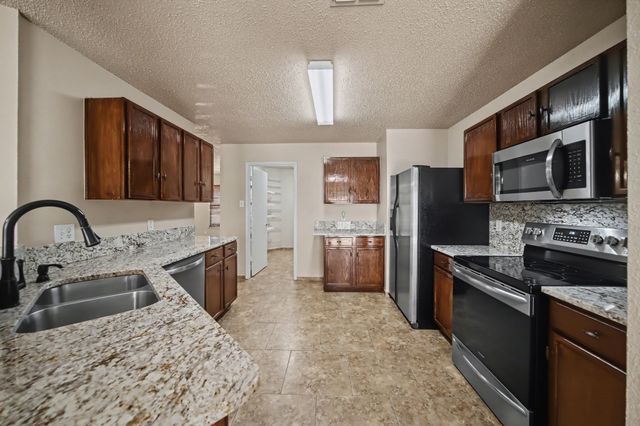 1409 Ridgecrest Drive, Little Elm, TX 75068