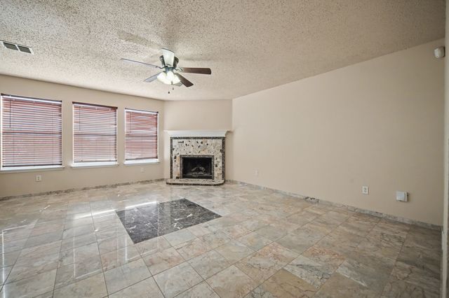 1409 Ridgecrest Drive, Little Elm, TX 75068