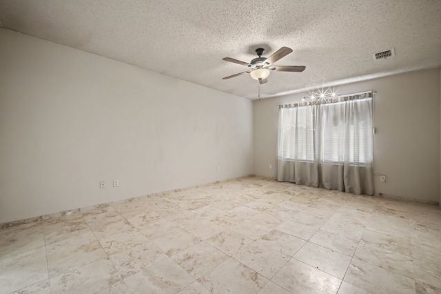 1409 Ridgecrest Drive, Little Elm, TX 75068