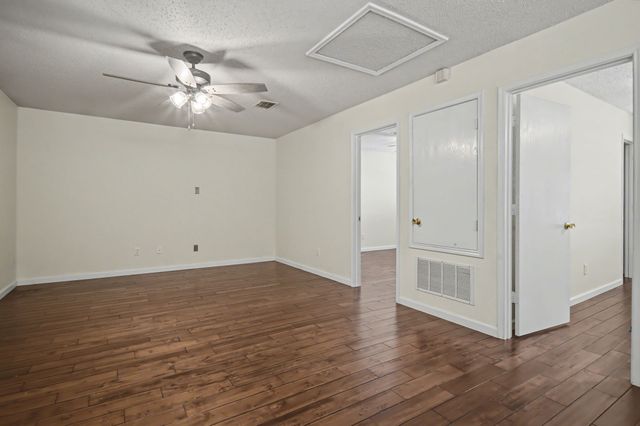 1409 Ridgecrest Drive, Little Elm, TX 75068