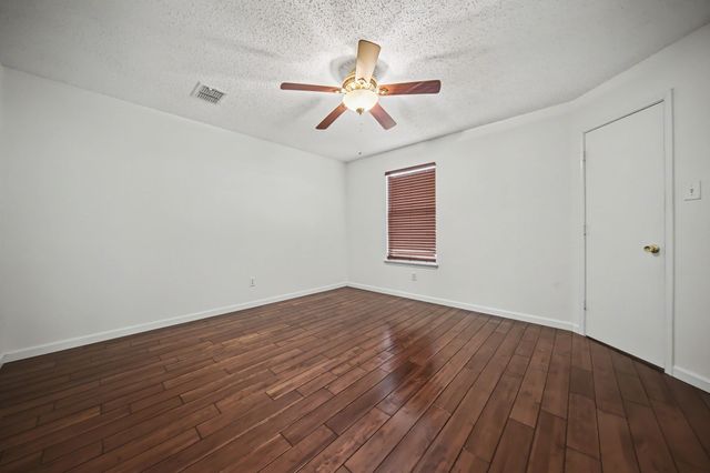 1409 Ridgecrest Drive, Little Elm, TX 75068