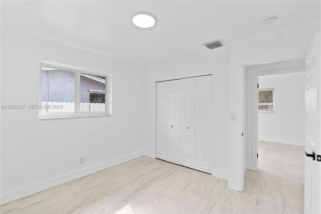 230 SW 29th Ave, Fort Lauderdale, FL 33312