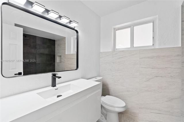 230 SW 29th Ave, Fort Lauderdale, FL 33312