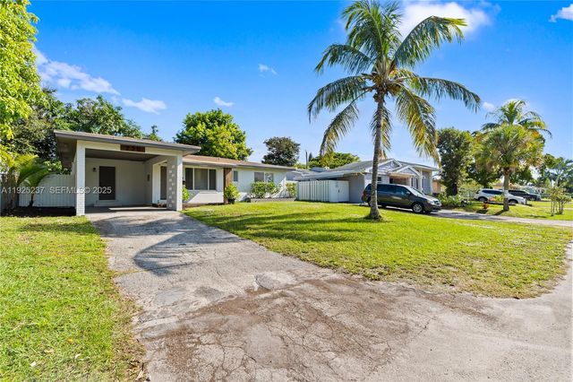 230 SW 29th Ave, Fort Lauderdale, FL 33312