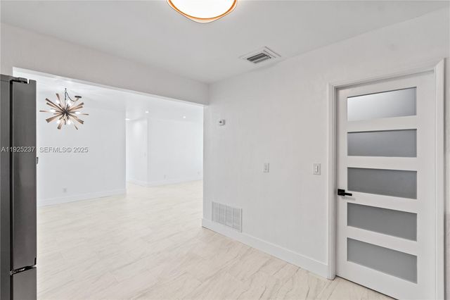 230 SW 29th Ave, Fort Lauderdale, FL 33312